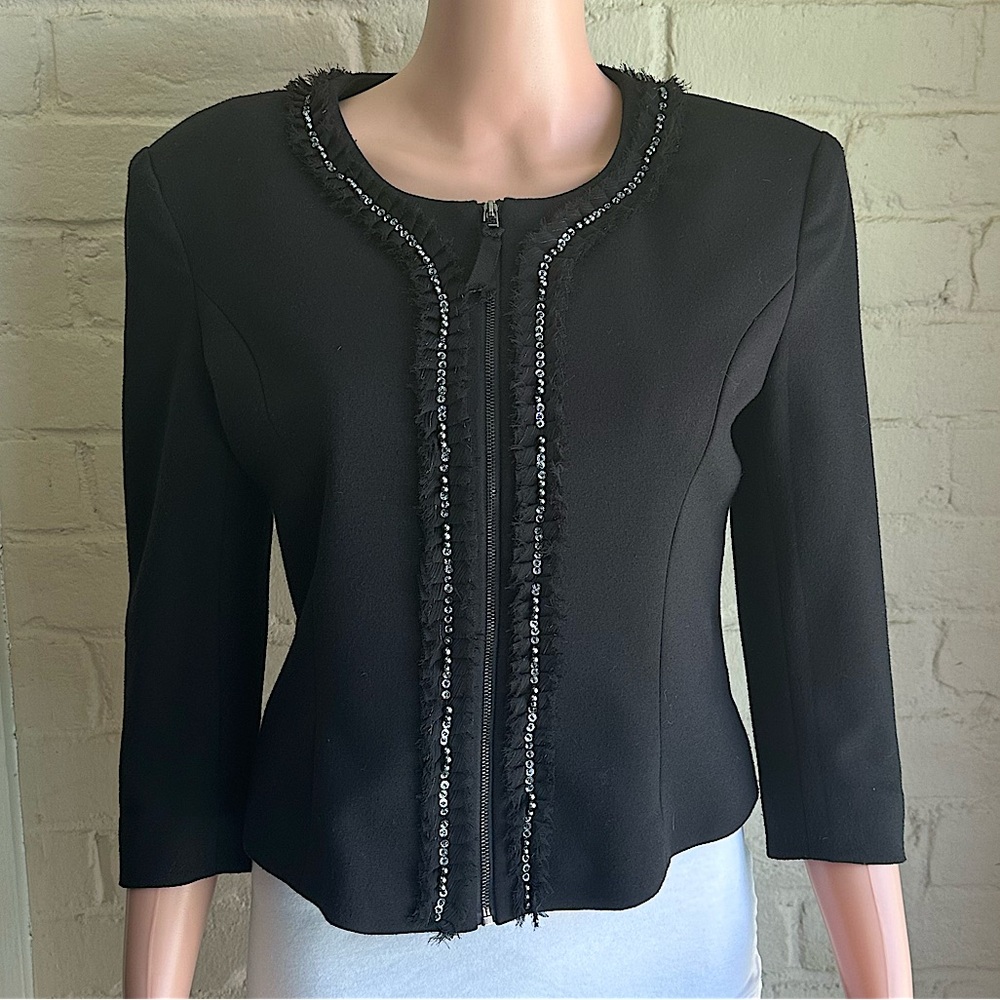 Forever 21 size medium beaded beautiful contemporary suit jacket blazer